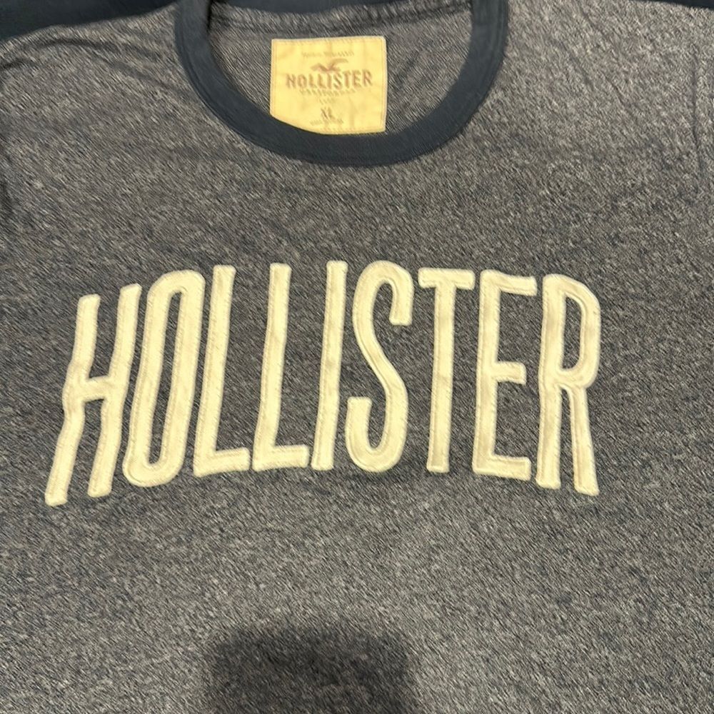 EUC-HOLLISTER TSHIRT